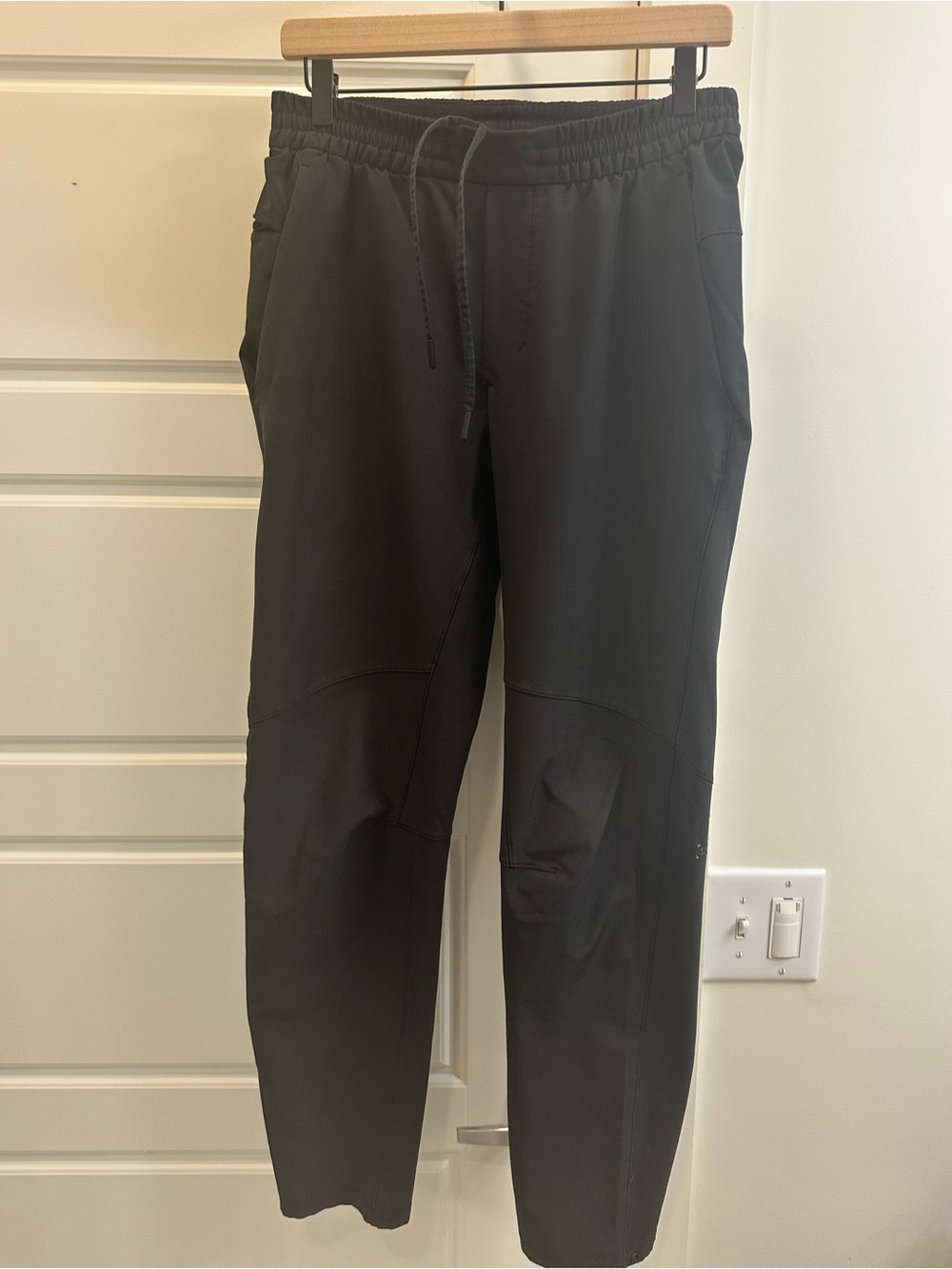 Men's Lululemon License to Train Medium Pants